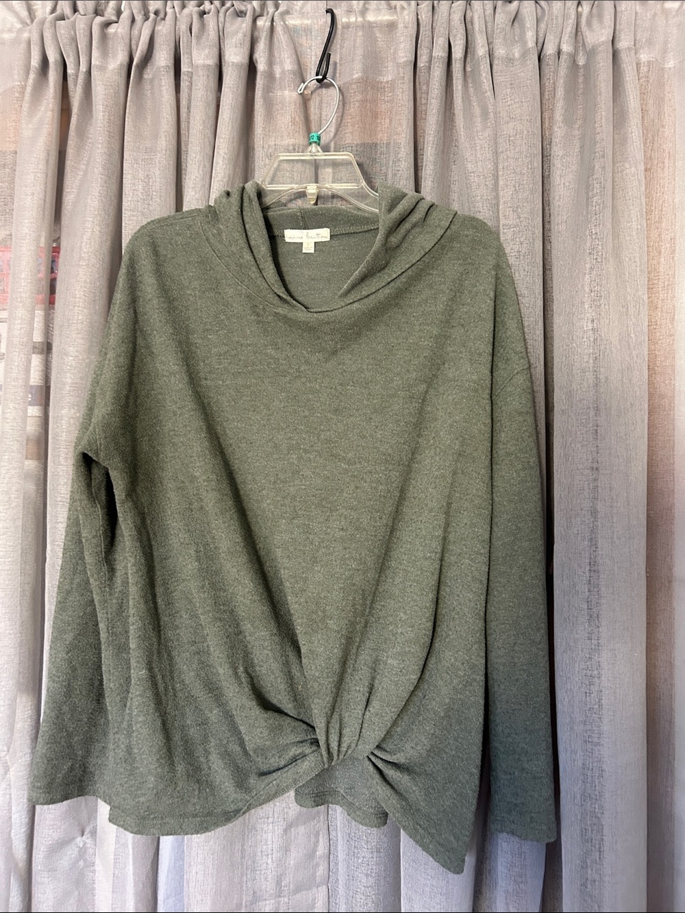 nine britton Olive Twist-Front Hooded Knit Top